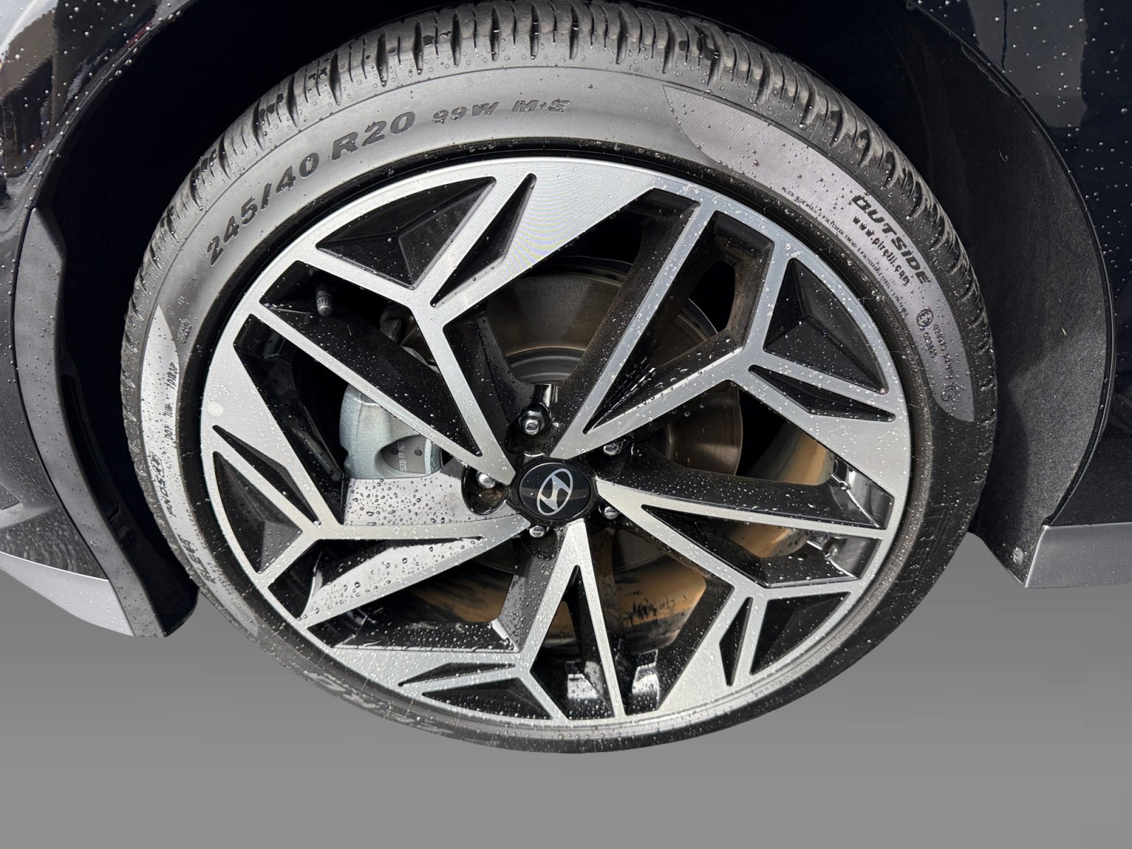 Used 2023 Hyundai Ioniq 6 Limited image 9