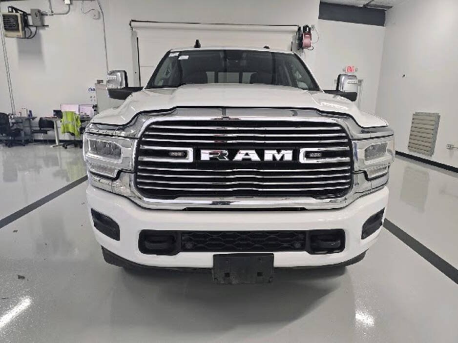 Used 2023 RAM 2500 Laramie AWD/4WD image 4