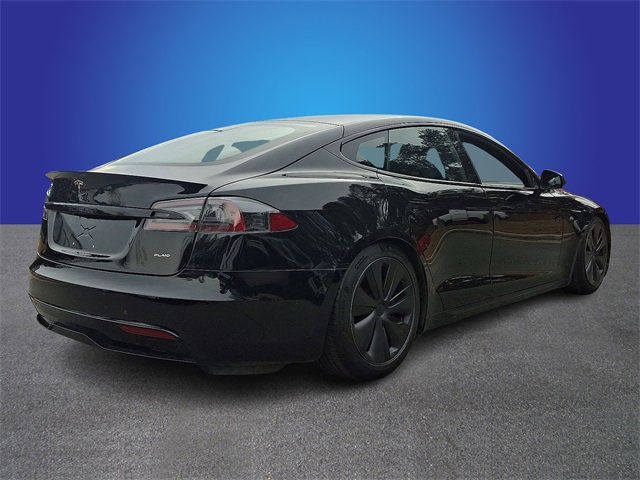 Used 2022 Tesla Model S Plaid image 4