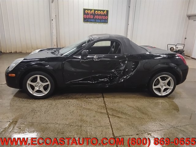 Used 2003 Toyota MR2 image 2