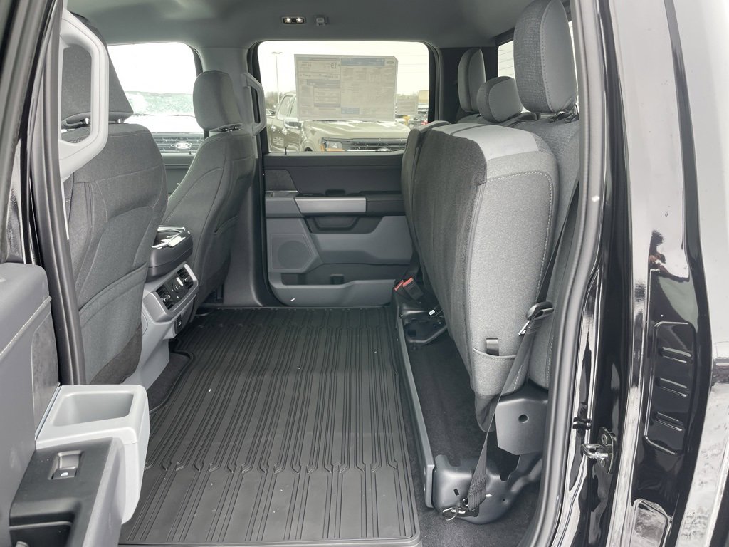 New 2026 Ford F150 XLT w/ Equipment Group 302A MID image 59