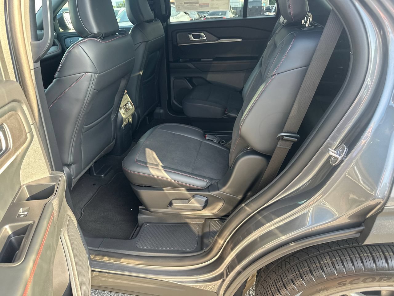 New 2026 Ford Explorer ST AWD/4WD image 21