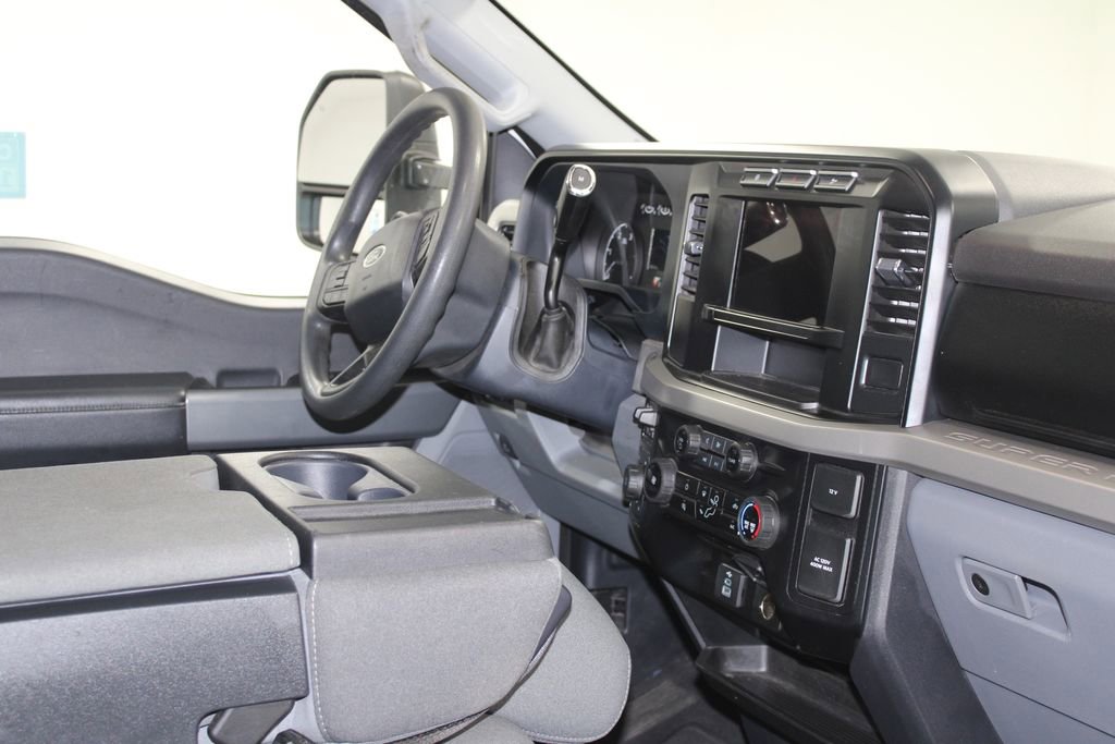 Used 2024 Ford F250 XLT image 32