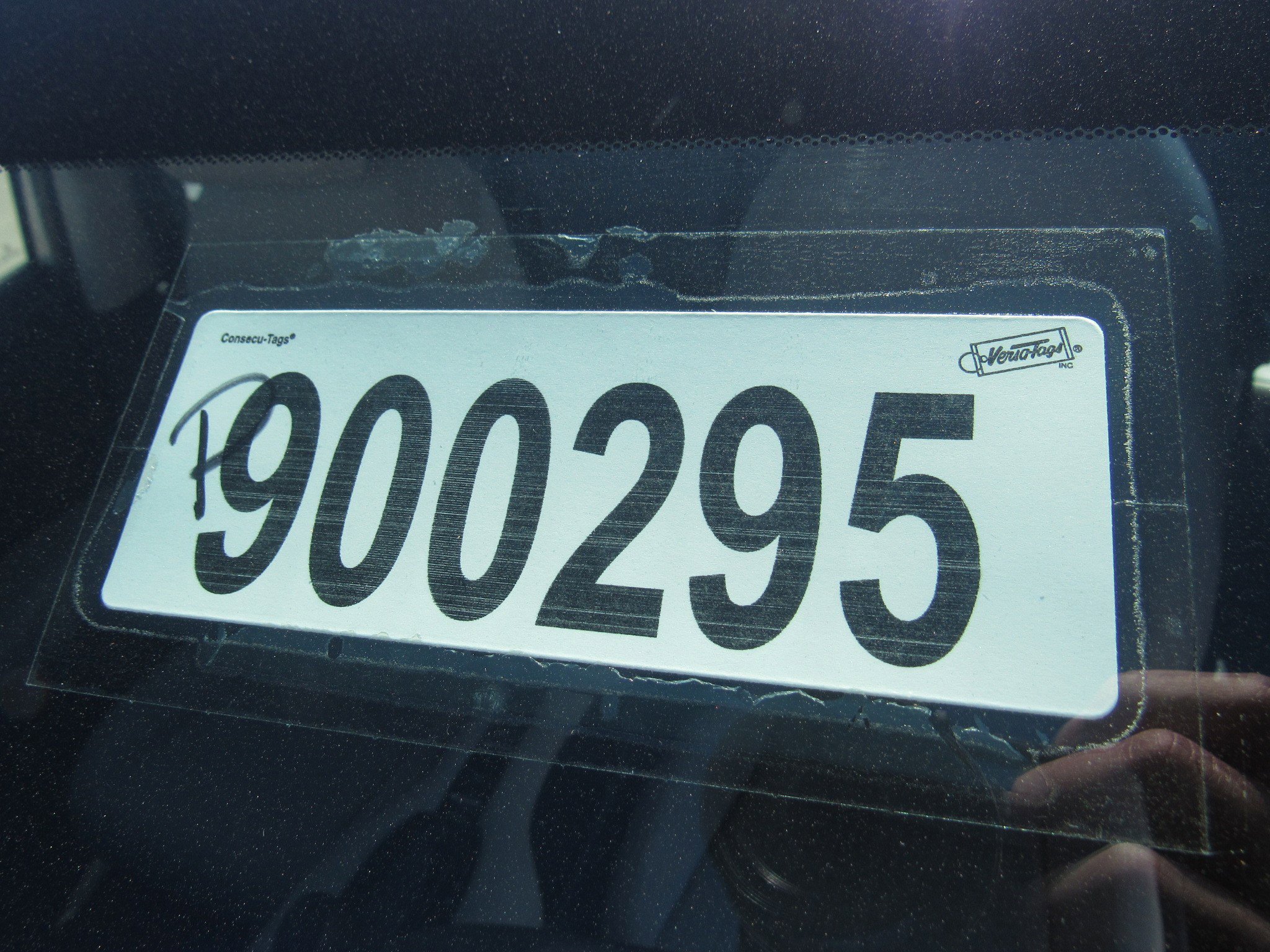 Used 2025 Honda HR-V LX image 28