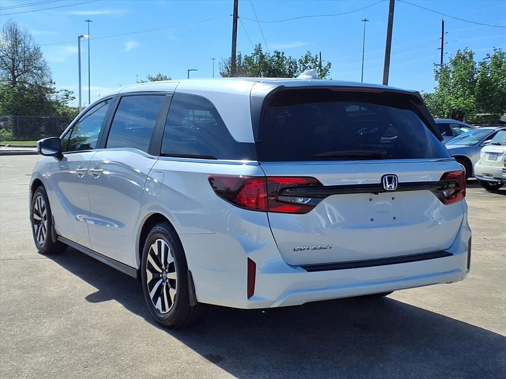 Used 2025 Honda Odyssey EX-L image 2