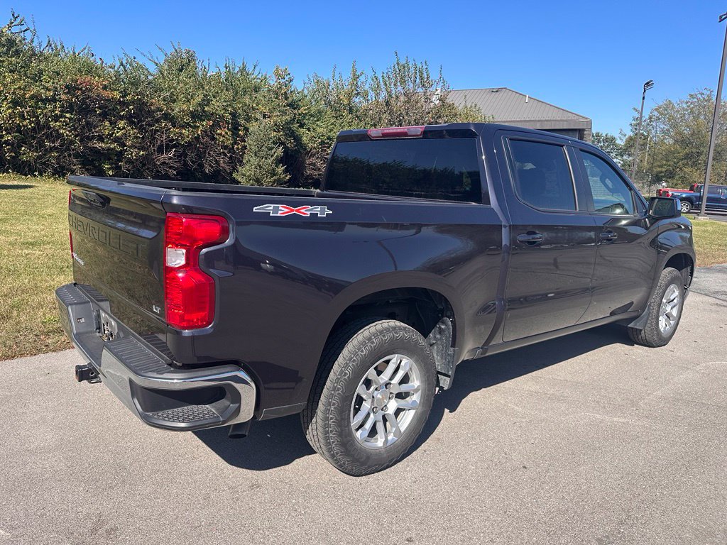 Used 2023 Chevrolet Silverado 1500 LT AWD/4WD image 14