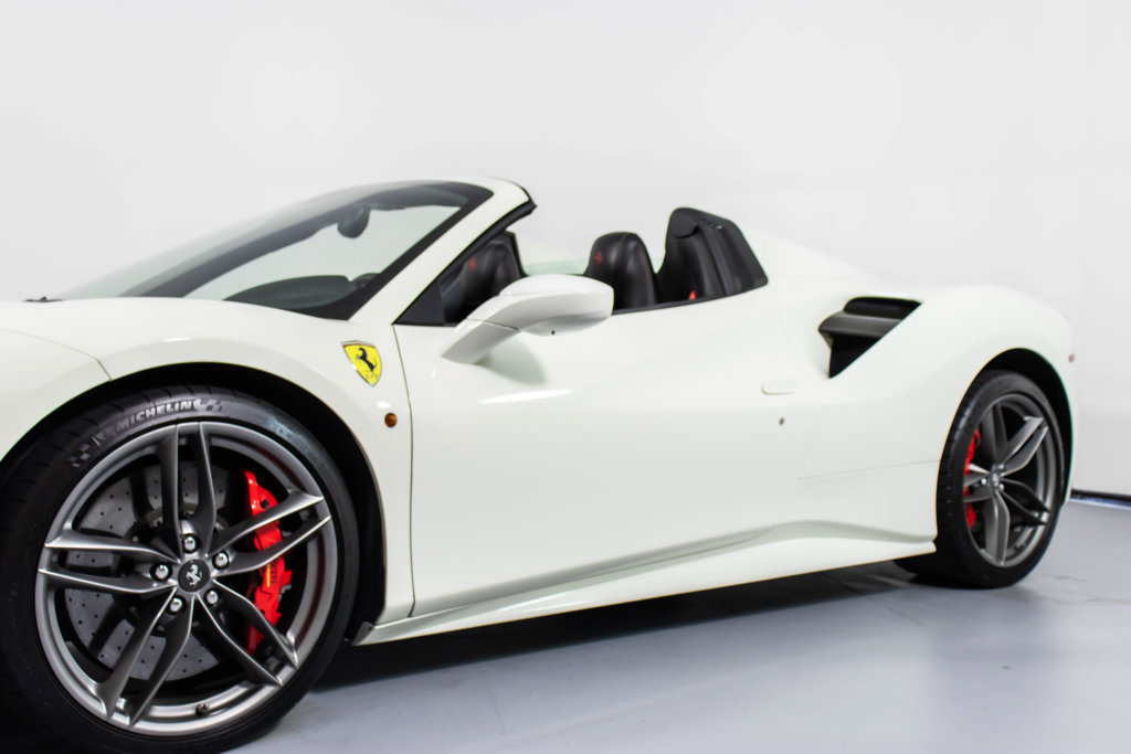 Certified 2019 Ferrari 488 Spider RWD image 31