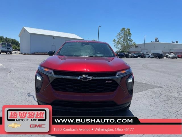 Used 2024 Chevrolet Trax RS FWD image 3