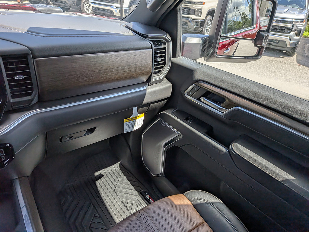 Certified 2026 Chevrolet Silverado 2500 High Country w/ Technology Package AWD/4WD image 16