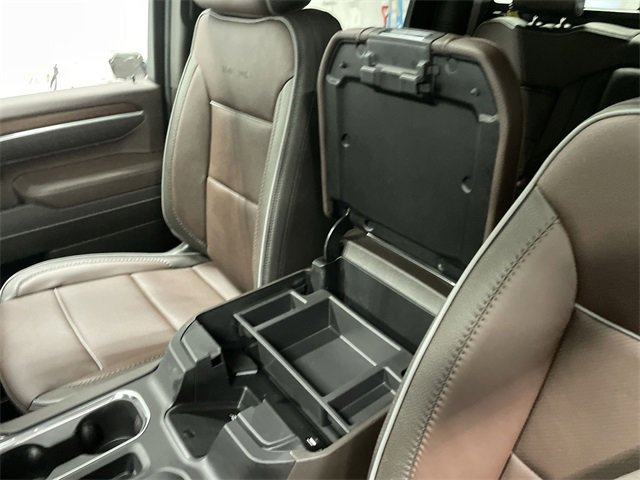 New 2026 GMC Sierra 3500 Denali w/ Denali Reserve Package image 25