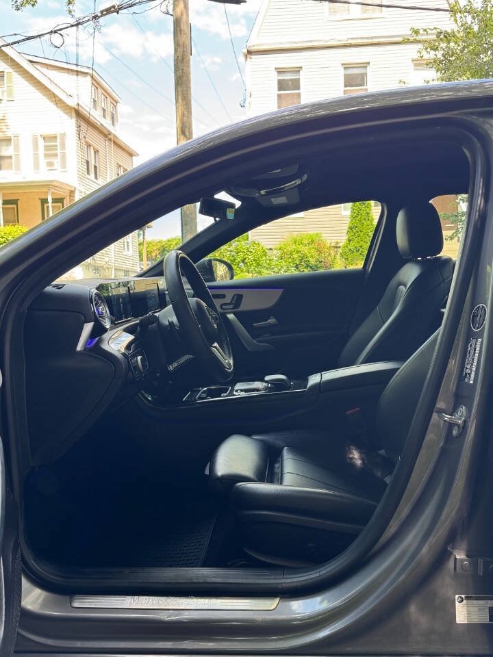 Used 2019 Mercedes-Benz A 220 image 8
