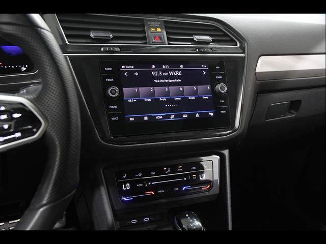 Certified 2024 Volkswagen Tiguan SE R-Line AWD/4WD image 9