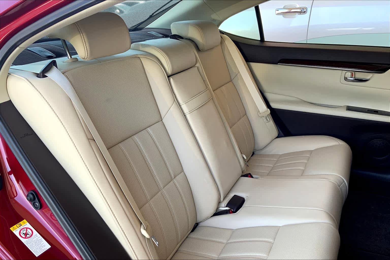 Used 2018 Lexus ES 350 w/ Luxury Package w/Wood Trim FWD image 20