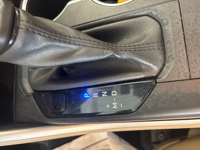 Used 2020 Toyota Highlander XLE FWD image 37
