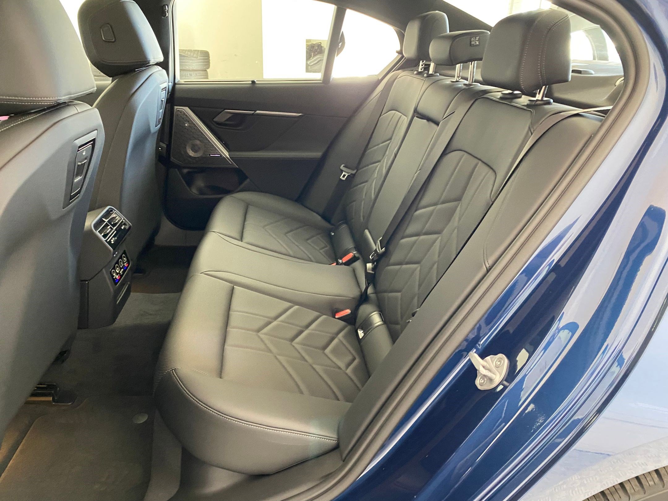 New 2026 BMW 540i xDrive w/ Executive Package image 13