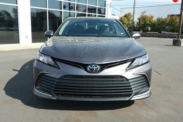 Used 2024 Toyota Camry LE FWD image 2