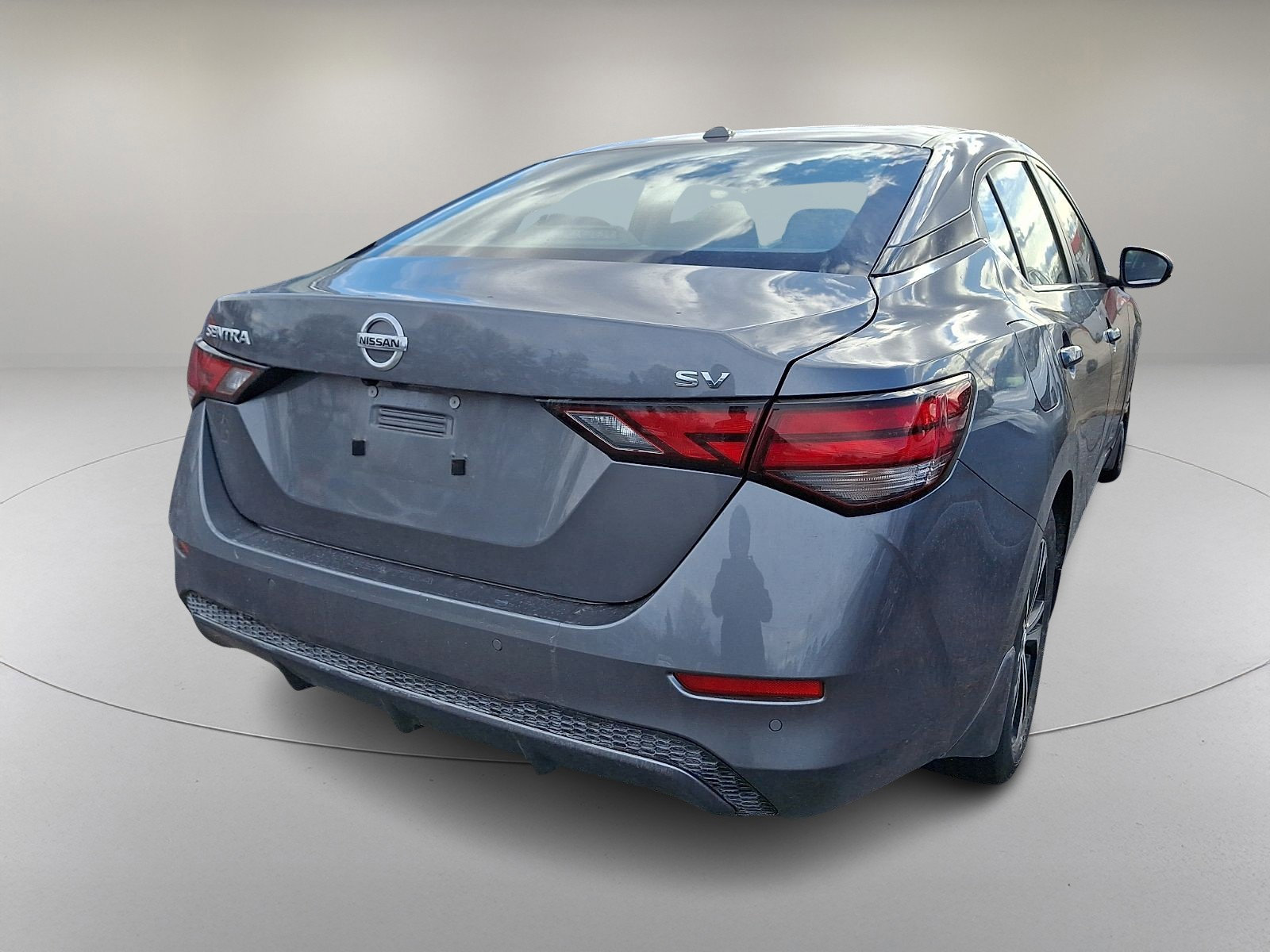 Used 2020 Nissan Sentra SV image 8
