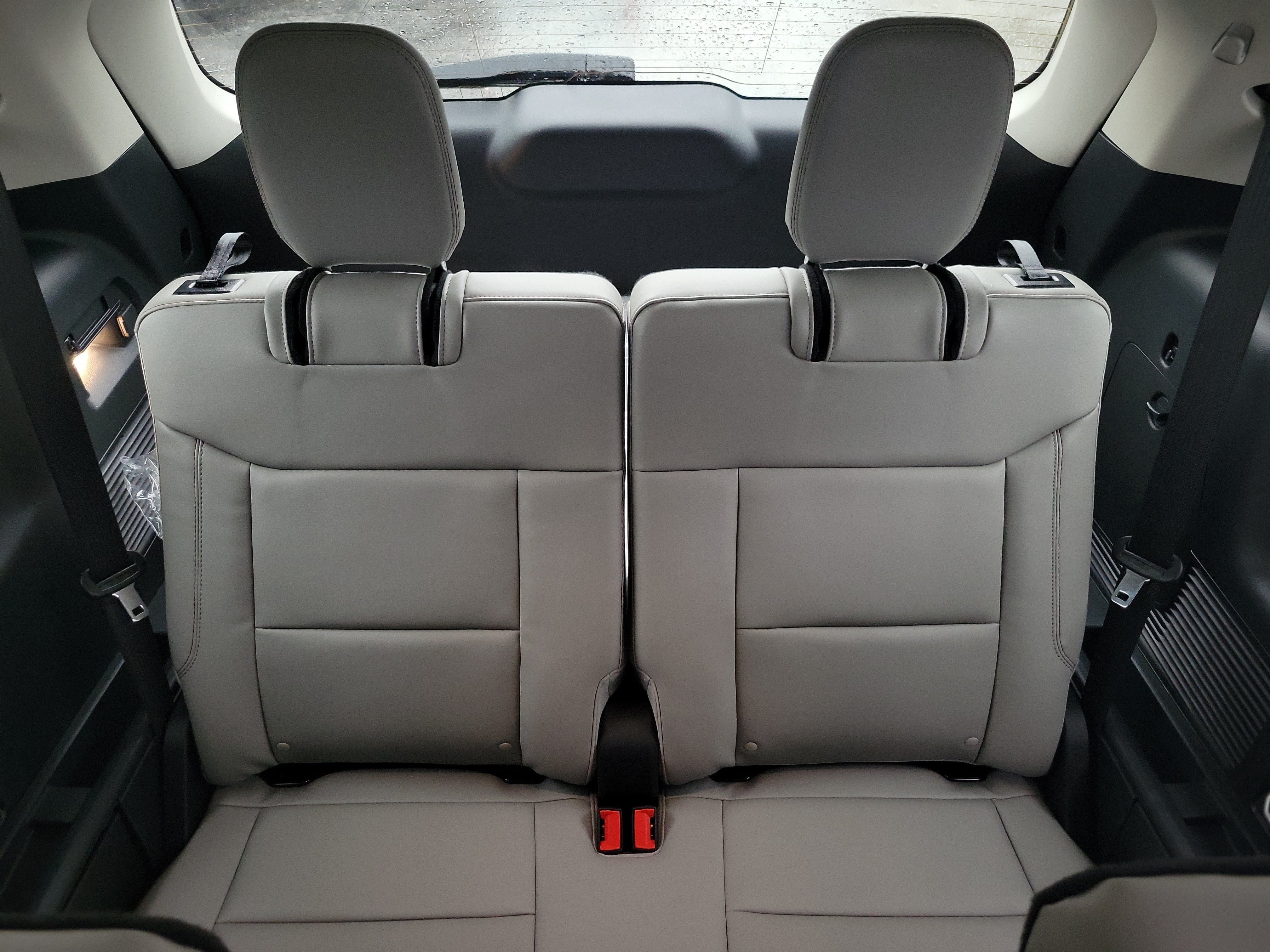 New 2026 Ford Explorer Active w/ Active Comfort Package RWD image 22