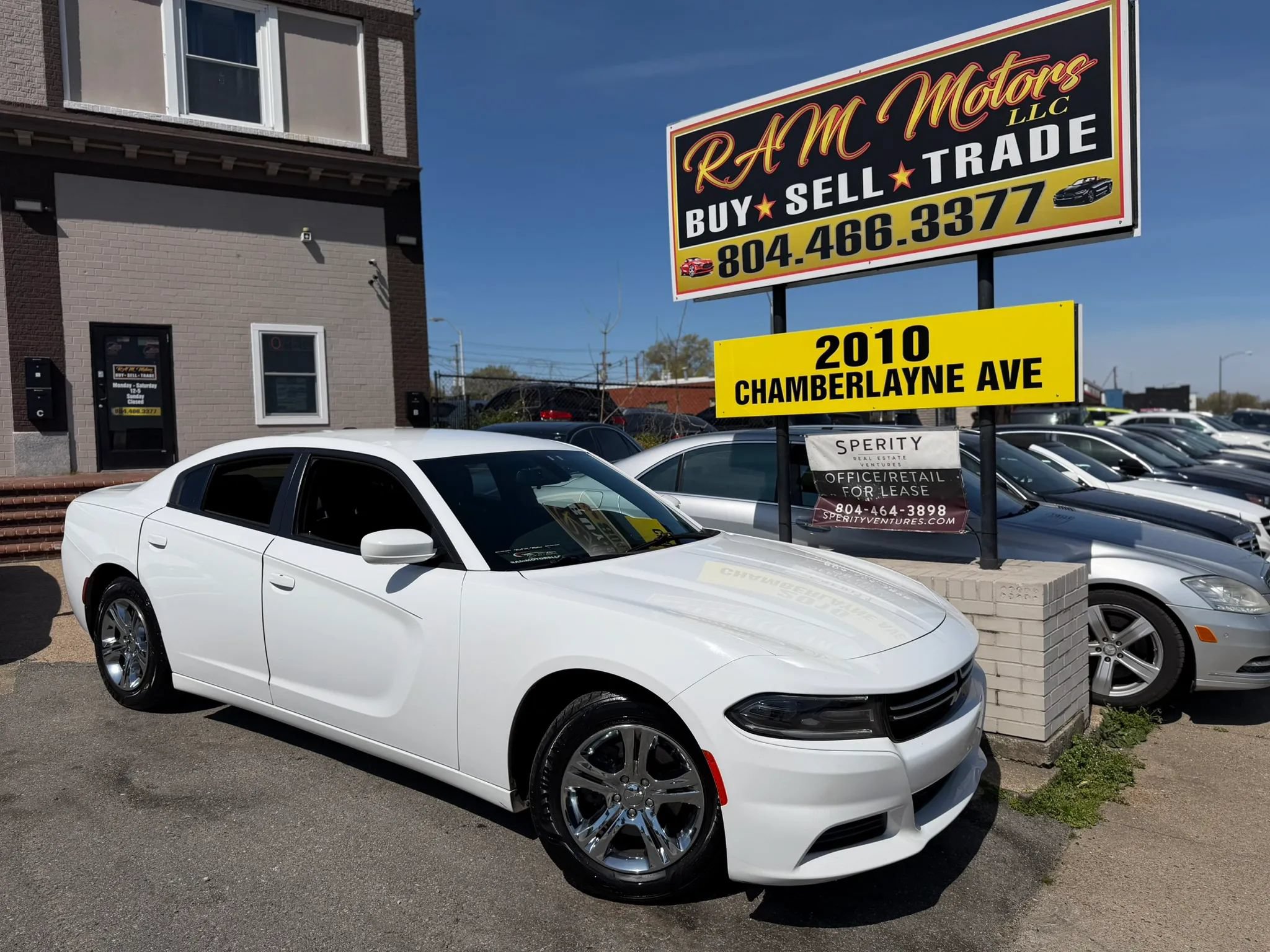 Used 2015 Dodge Charger SE w/ Popular Equipment Group RWD image 29