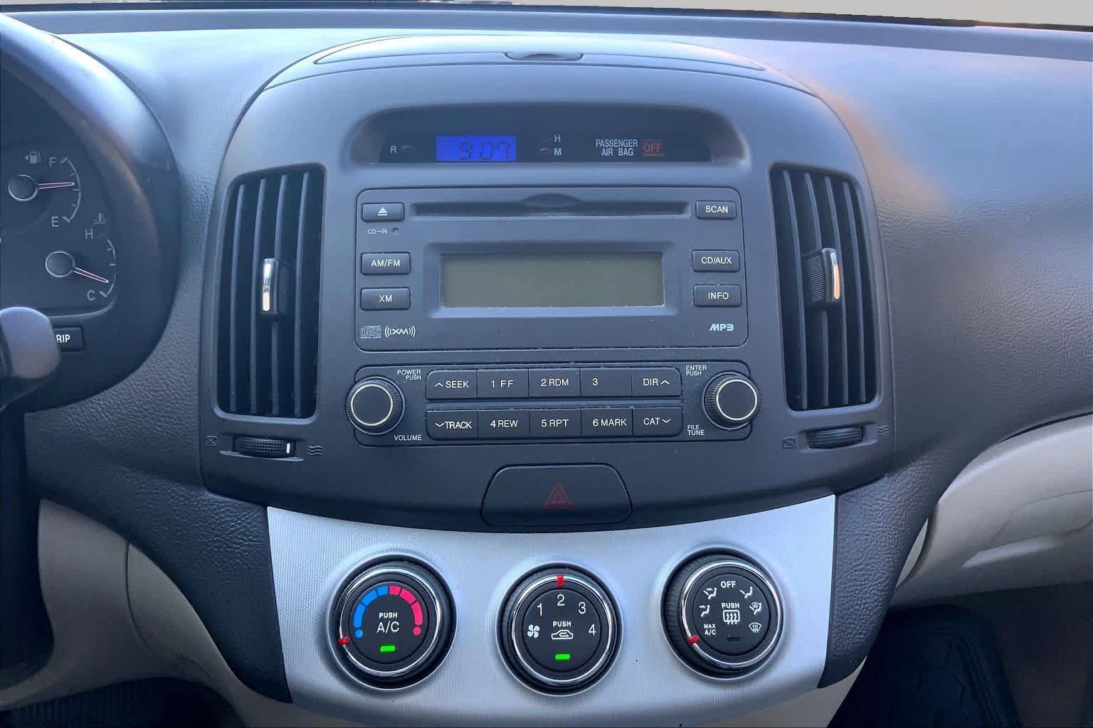 Used 2007 Hyundai Elantra GLS FWD image 6