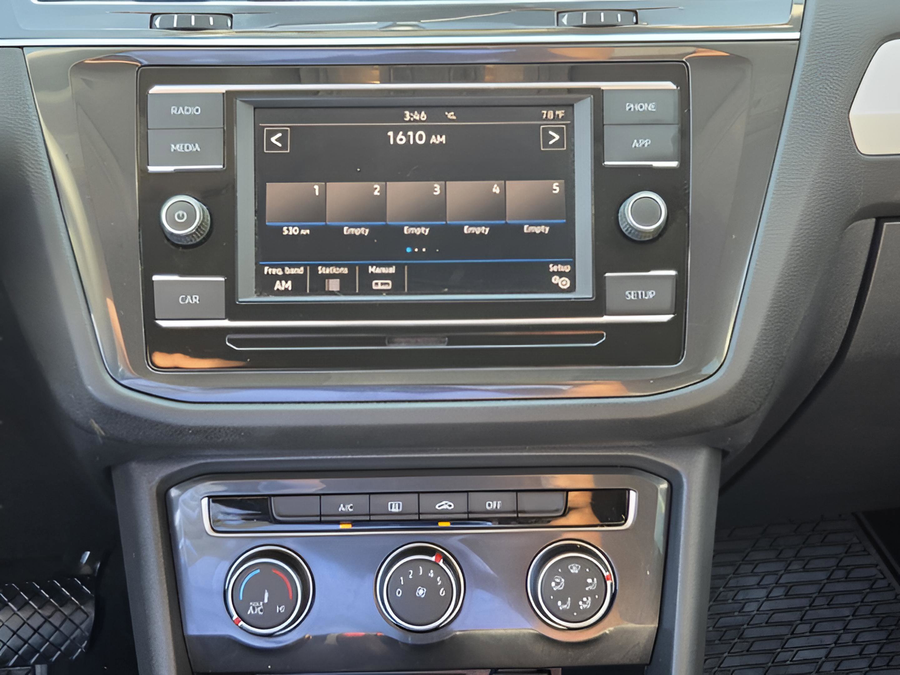 Used 2019 Volkswagen Tiguan S w/ Driver Assistance Package image 18