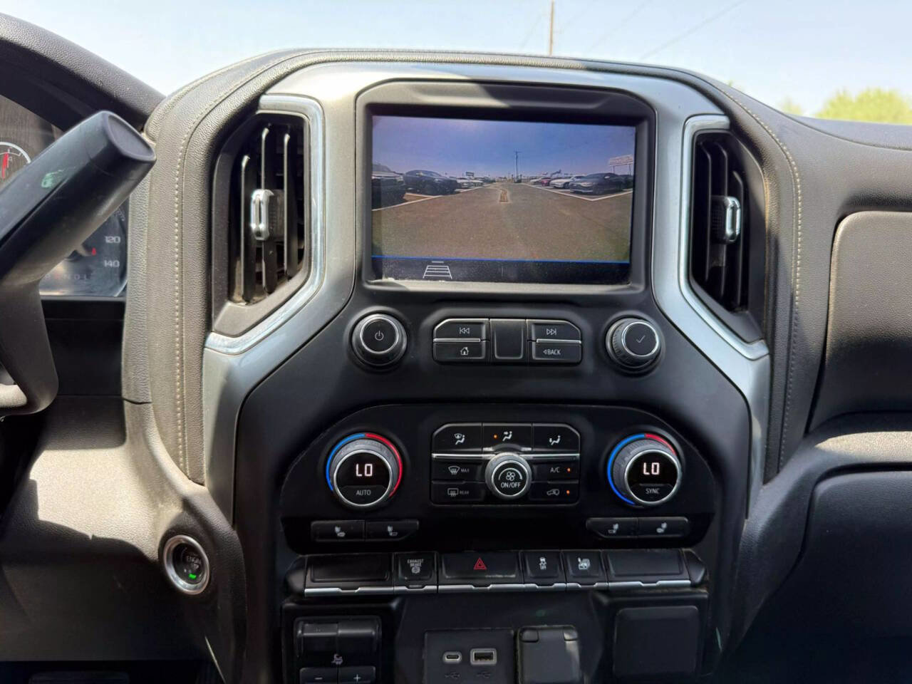 Used 2022 Chevrolet Silverado 2500 LT w/ Convenience Package image 70