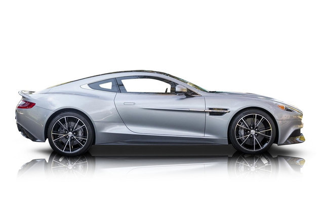 Used 2014 Aston Martin Vanquish Coupe image 2