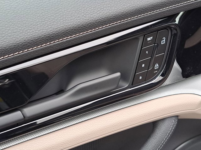 New 2026 Porsche Panamera 4 image 28