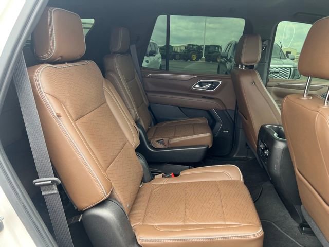 Used 2021 Chevrolet Tahoe High Country image 16