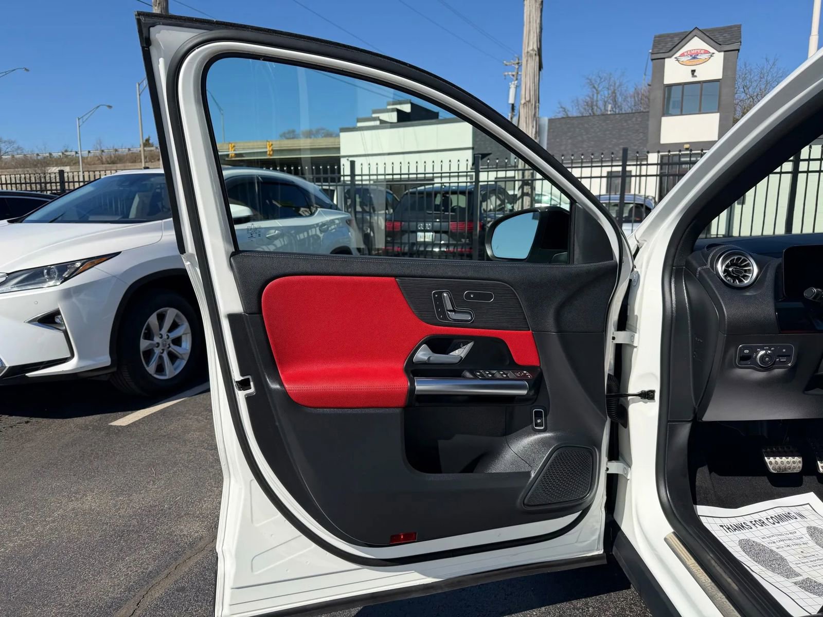 Used 2023 Mercedes-Benz GLA 250 4MATIC image 38