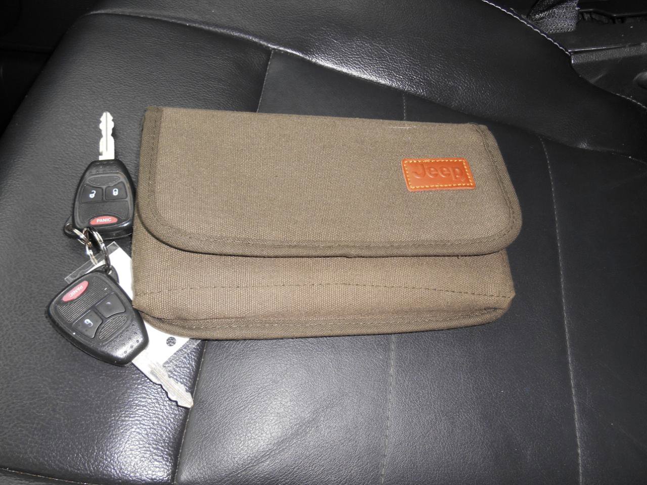 Used 2012 Jeep Compass Limited w/ Sun/Sound Group image 5