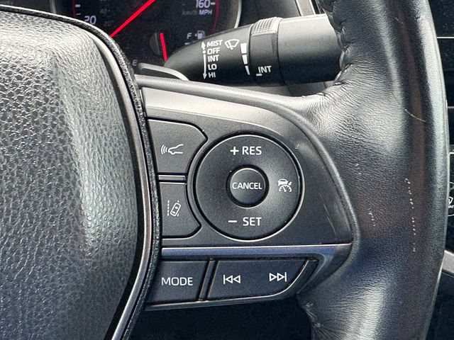 Used 2022 Toyota Camry XSE FWD image 21