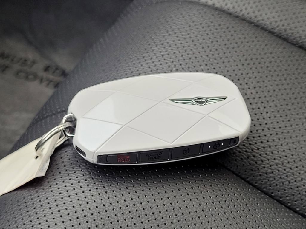 Used 2025 Genesis GV80 2.5T Standard image 24