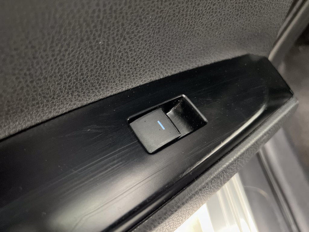 Used 2025 Toyota Camry LE FWD image 19