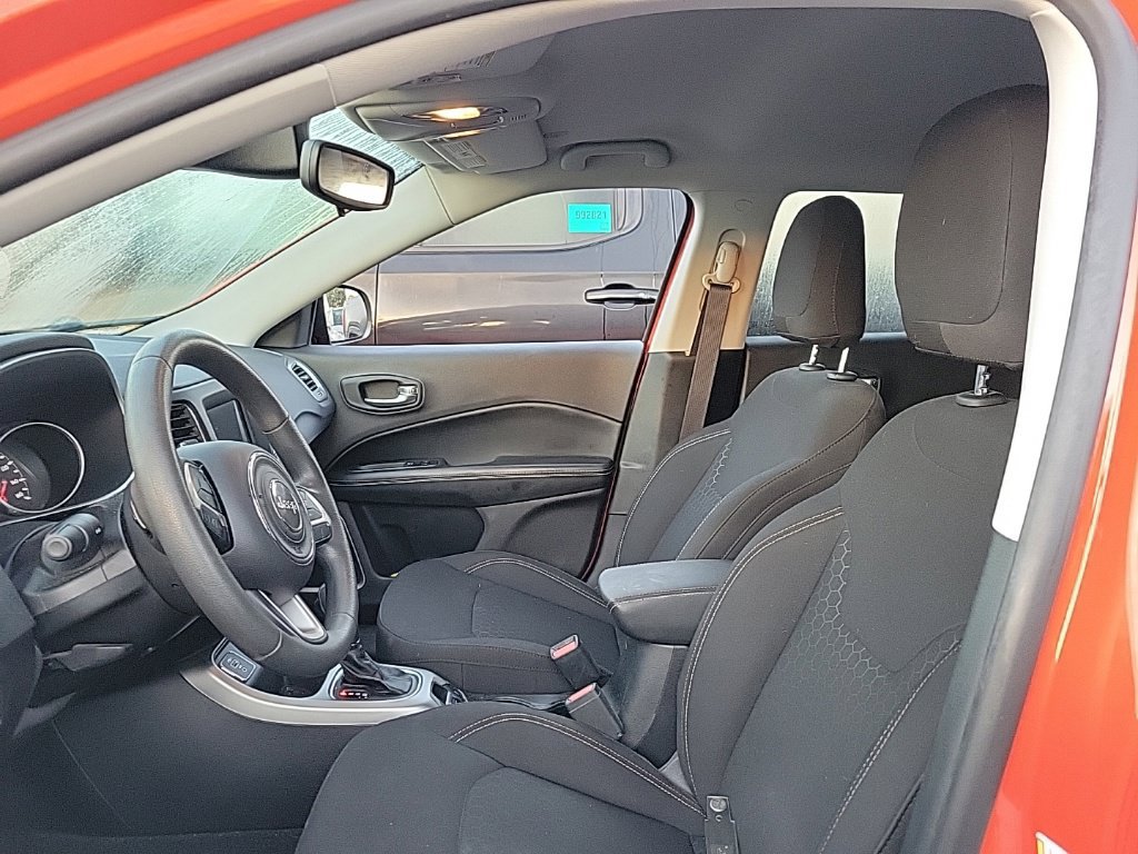 Used 2021 Jeep Compass Sport FWD image 6