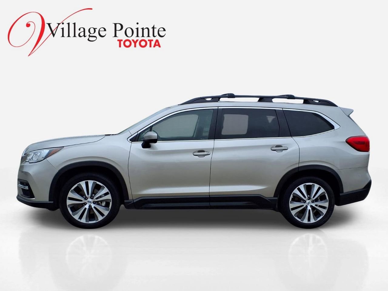 Used 2019 Subaru Ascent Premium AWD/4WD image 2