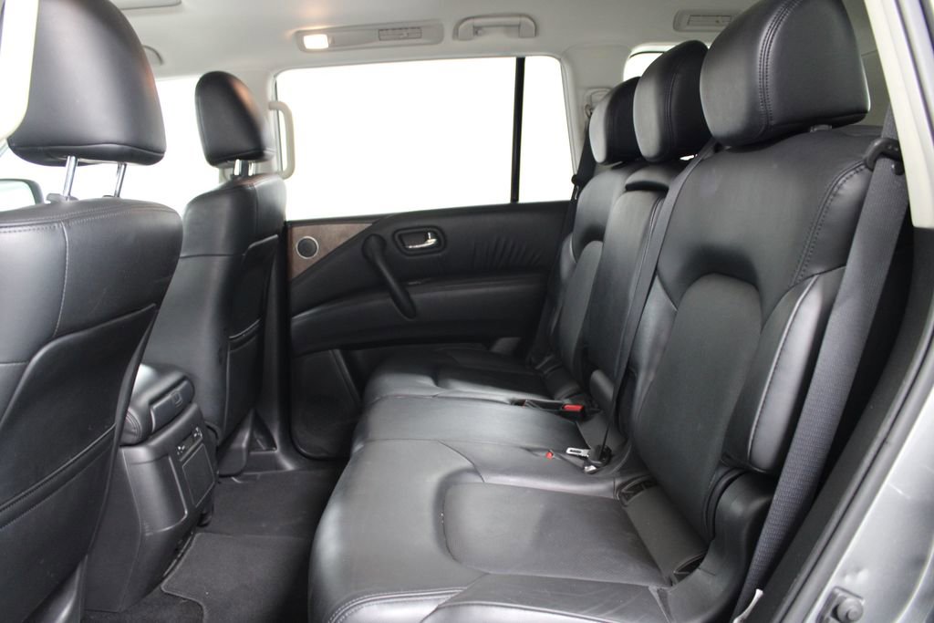 Used 2024 Nissan Armada SL image 25