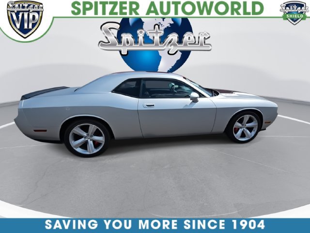 Used 2009 Dodge Challenger SRT8 w/ SRT Option Group II RWD image 16