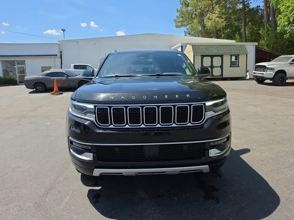Used 2024 Jeep Wagoneer Series II w/ Flexible Seating Group RWD image 8
