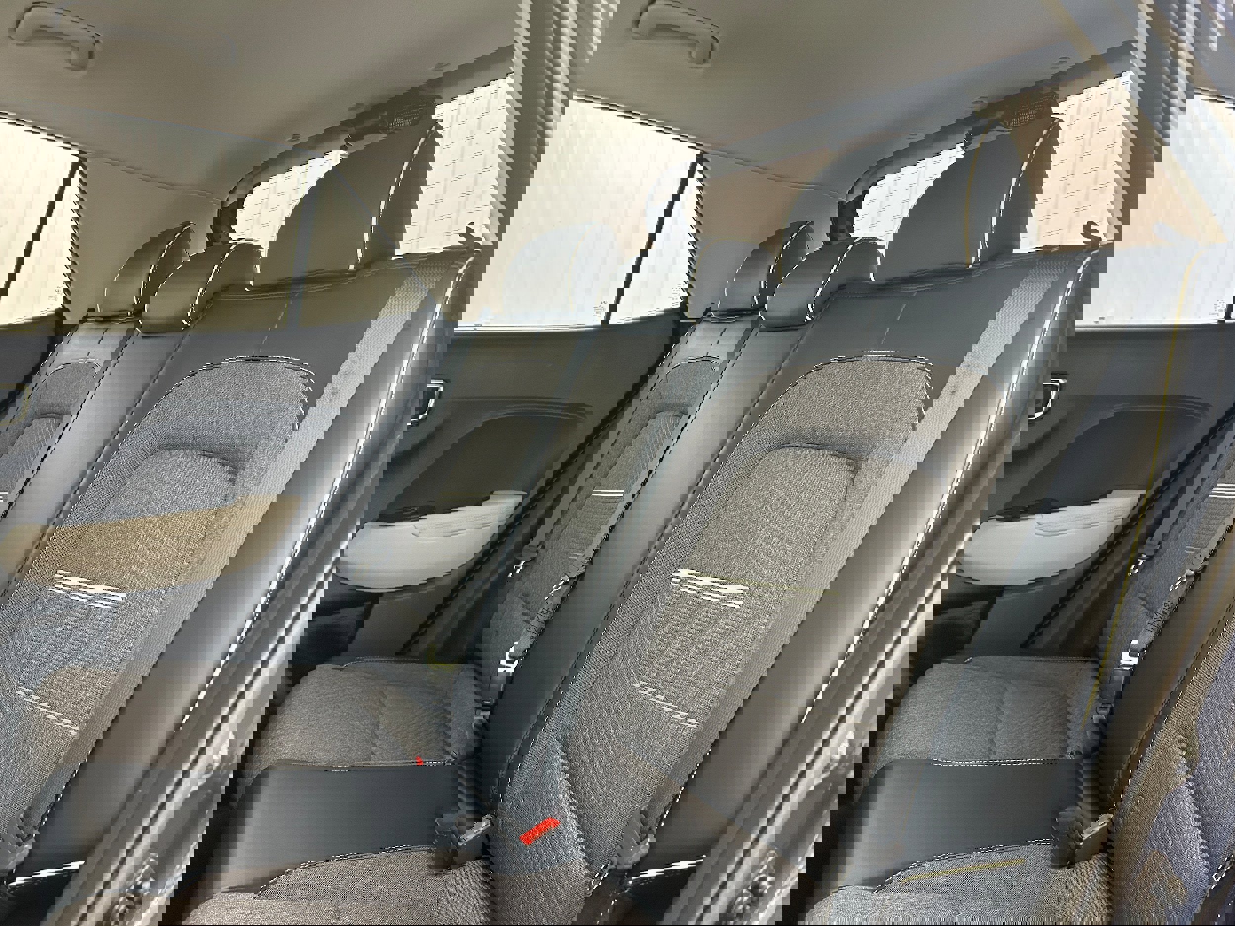 Used 2021 Hyundai Venue w/ Cargo Package FWD image 28