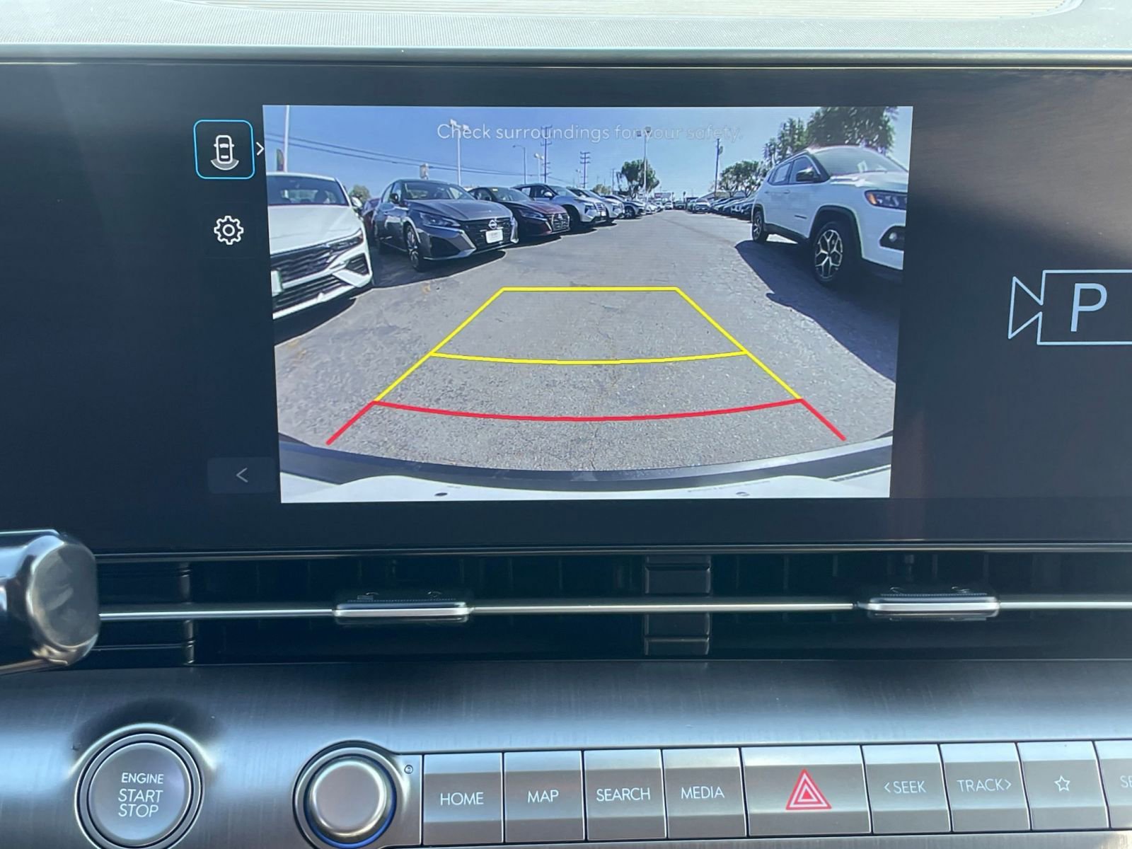 Used 2025 Hyundai Kona SEL FWD image 25
