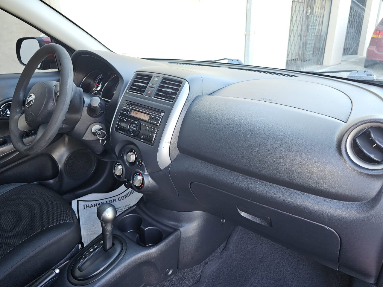 Used 2013 Nissan Versa SV image 29