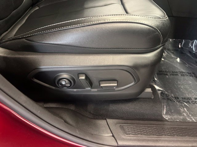 Used 2023 Jeep Grand Cherokee Limited w/ Luxury Tech Group II AWD/4WD image 16
