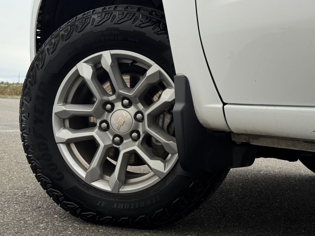 Used 2022 Chevrolet Silverado 1500 LT image 26