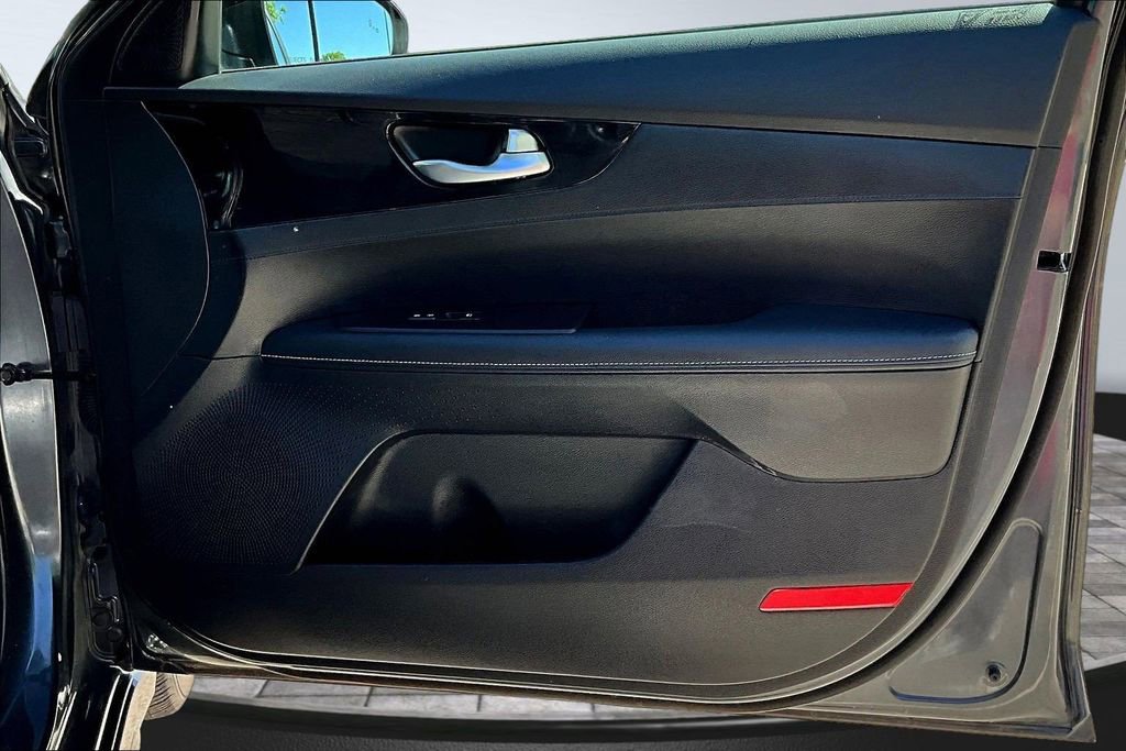 Used 2024 Kia Forte GT-Line FWD image 26