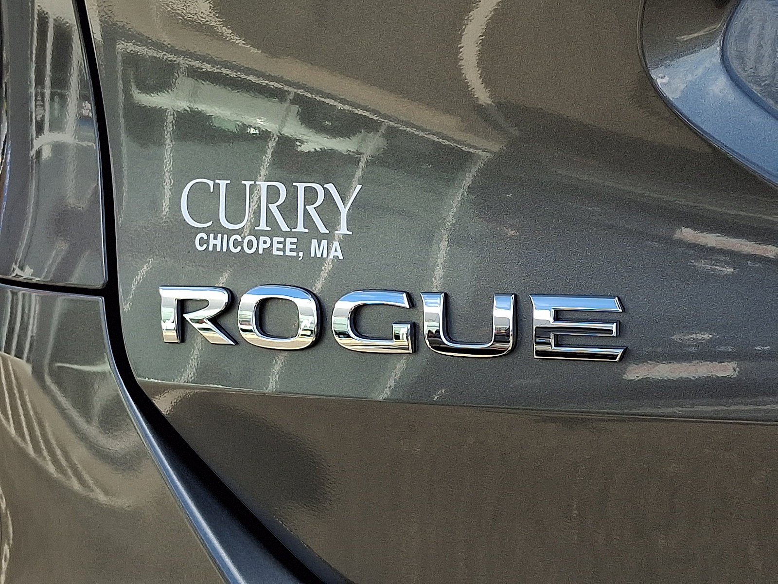 Used 2015 Nissan Rogue SL w/ SL Premium Package FWD image 34