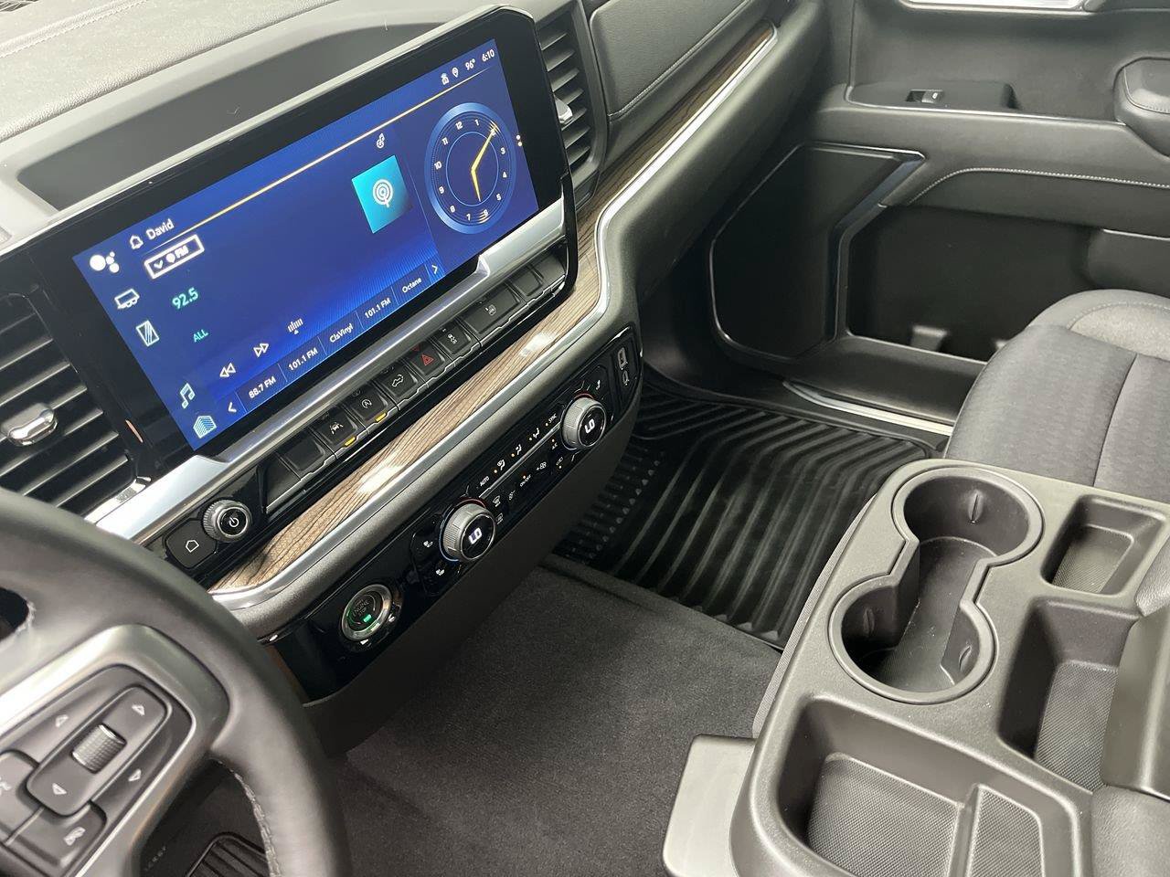 Certified 2023 Chevrolet Silverado 1500 RST w/ LPO, Dark Essentials Package AWD/4WD image 17