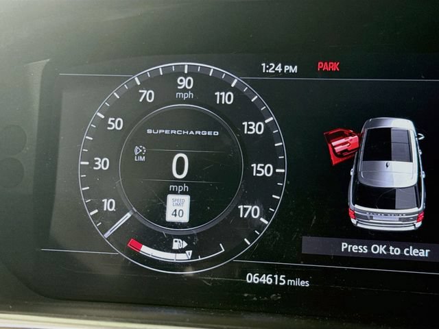 Used 2018 Land Rover Range Rover Supercharged AWD/4WD image 13