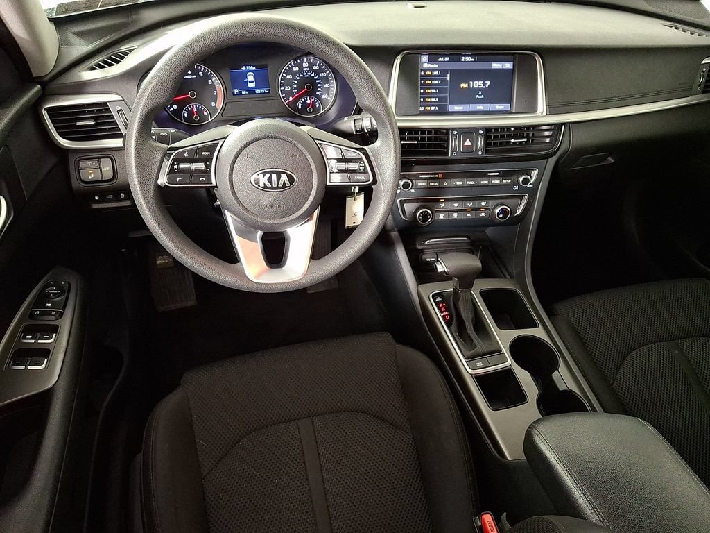 Used 2020 Kia Optima LX FWD image 2