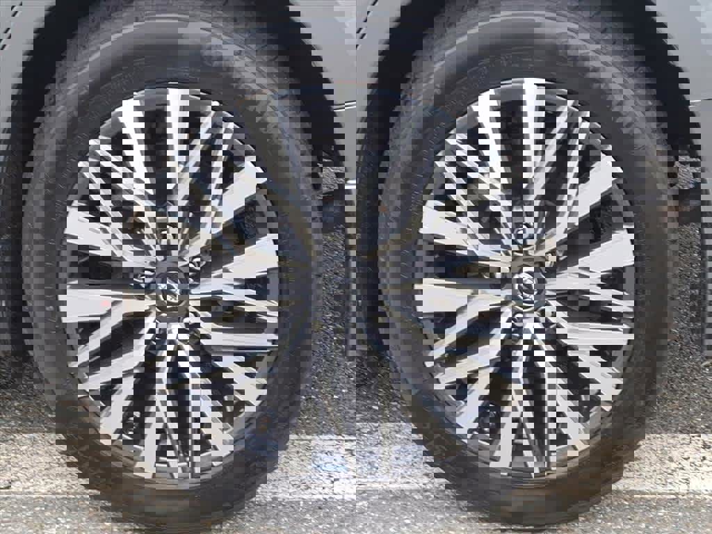 Certified 2023 Nissan Altima 2.5 SV image 7